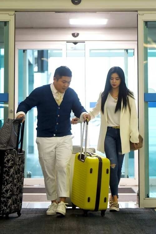 《我们结婚了》公开曹曹情侣曹璐，曹世镐为举办结婚仪式前往中国的照片