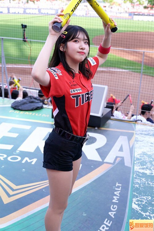 啦啦队 饭拍秀 [ID136270 版本]【20合集 17.9 GB】