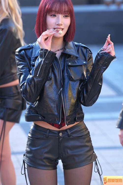 PURPLE KISS 饭拍秀 拍摄日期：20241020【8合集 4.09 GB】