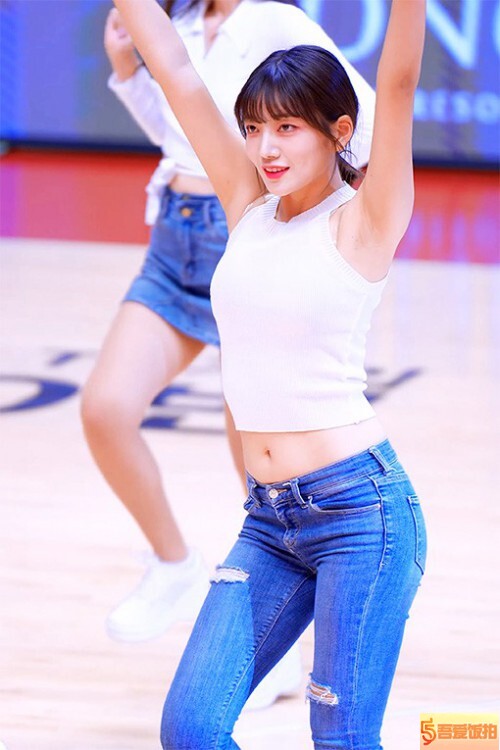 啦啦队 饭拍秀 [ID136321 版本]【20合集 2.42 GB】