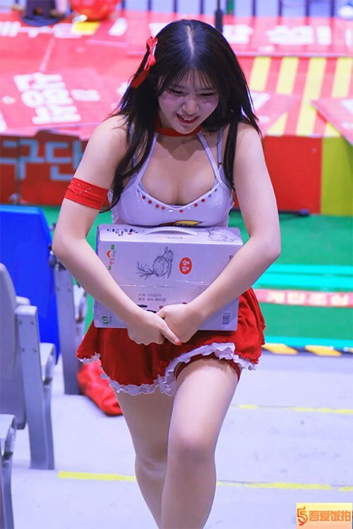 啦啦队 饭拍秀 [ID136830 版本]【20合集 1.23 GB】