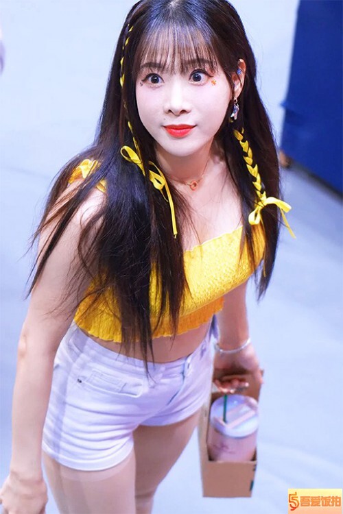 啦啦队 饭拍秀 [ID136831 版本]【20合集 1.90 GB】