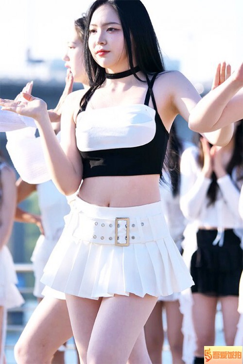 4X4 CREW 韩国女团高清视频 拍摄日期：20250518【38合集 13.2 GB】