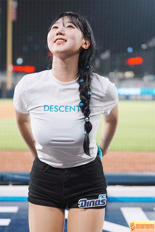 啦啦队 饭拍秀 [ID136949版本]【20合集 7.78 GB】