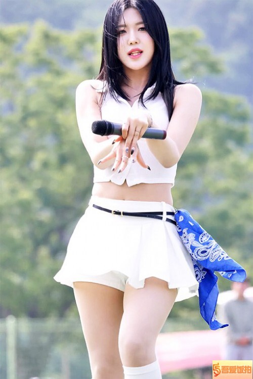 4X4 CREW 韩国女团高清视频 拍摄日期：20250607【5合集 1.95 GB】