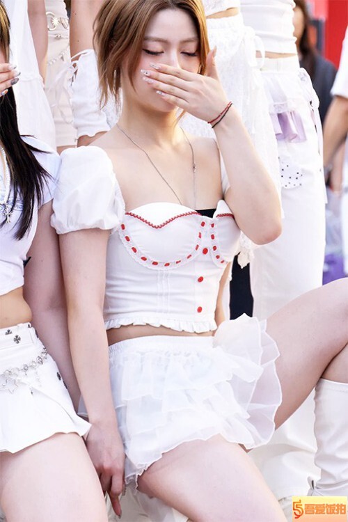 SoWhatt 韩国女团高清视频 拍摄日期：20250622【4合集 2.08 GB】