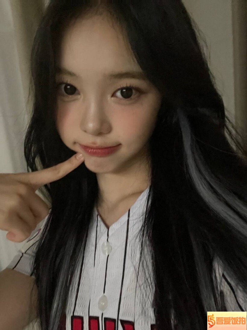 IAN郑伊安是哪家娱乐公司新人女团C位成员？她之前就以什么身份出道？