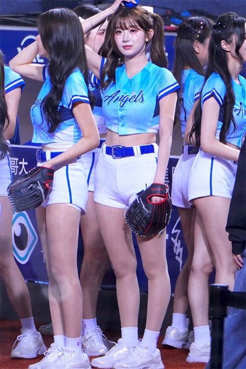 啦啦队 饭拍秀 [ID137721版本]【20合集 7.68 GB】