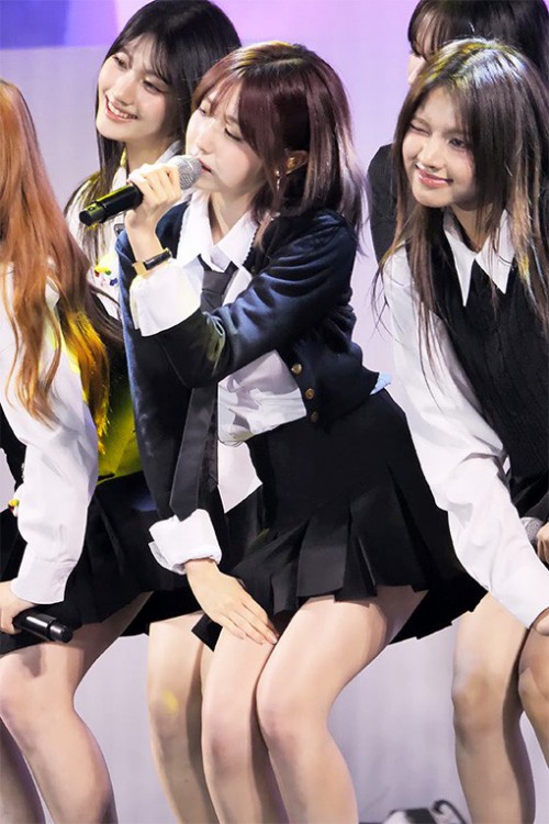 SAY MY NAME 韩国女团高清视频 拍摄日期：20251012【30合集 22.1 GB】