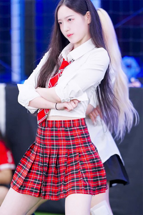 4×4 CREW 韩国女团高清视频 拍摄日期：20251012【12合集 6.41 GB】