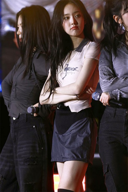 KiiiKiii 韩国女团高清视频 拍摄日期：20251023【15合集 6.95 GB】