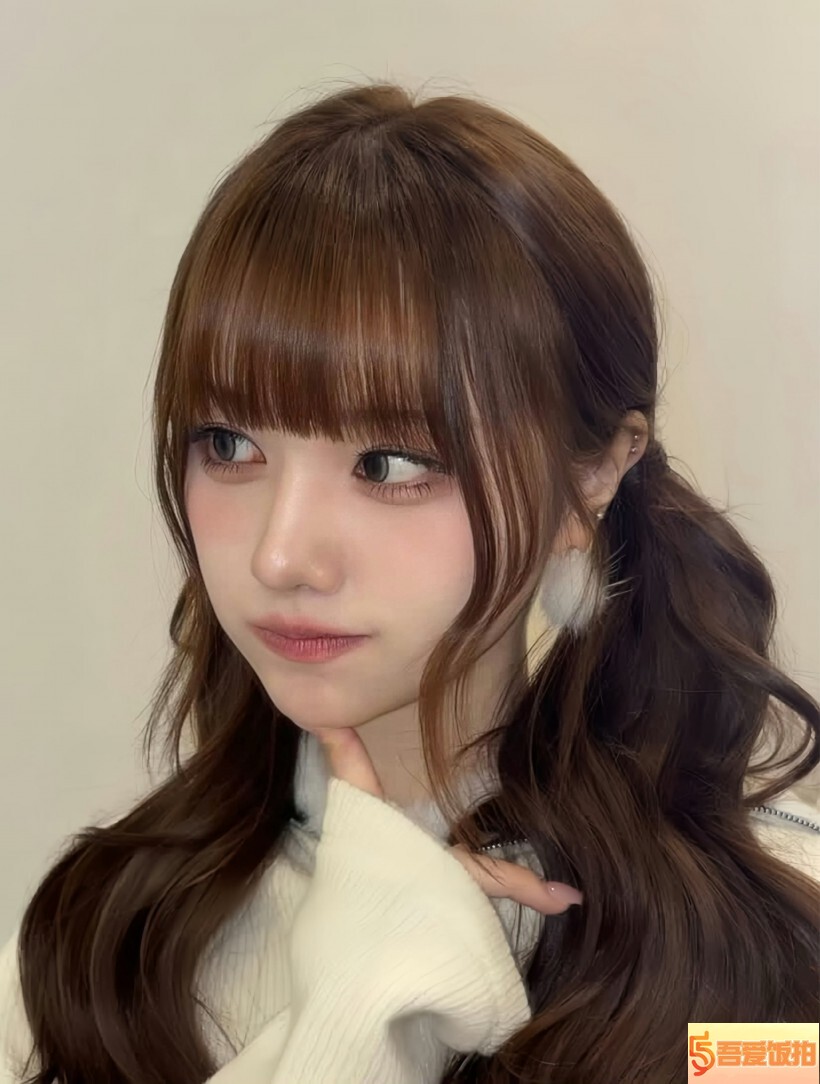 Saito Serina齐藤芹菜是哪个韩国女团日本成员？她在什么时候正式出道？