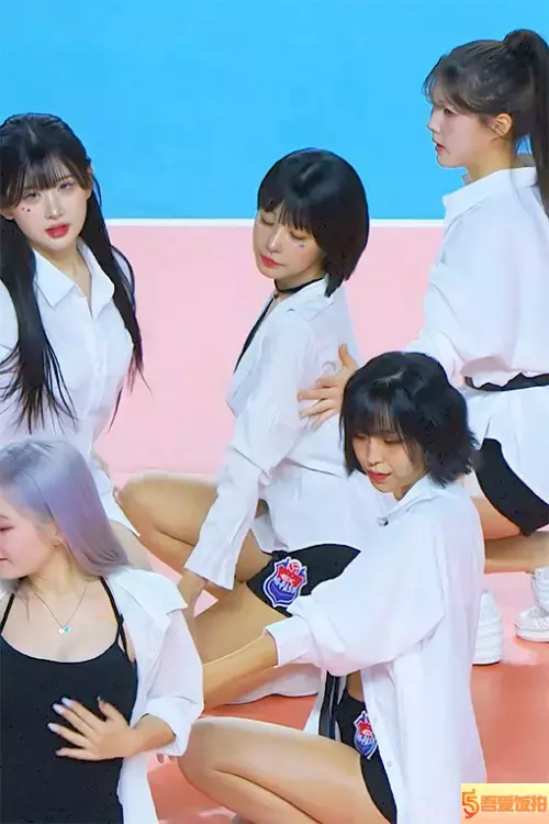 啦啦队 饭拍秀 [ID138322版本]【20合集 1.08 GB】