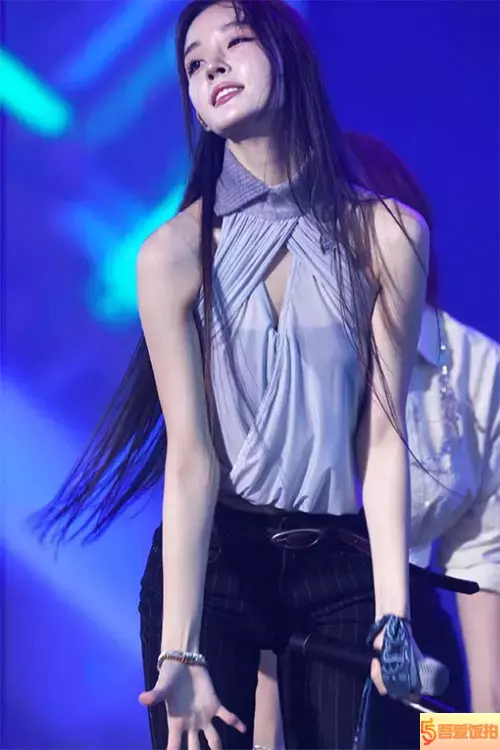 ifeye 韩国女团高清视频 拍摄日期：20251003【3合集 828 MB】