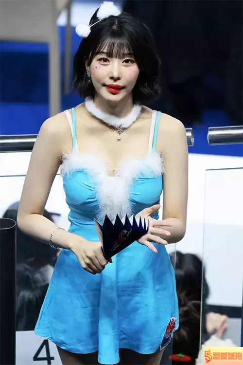 啦啦队 饭拍秀 [ID138191版本]【20合集 897 MB】