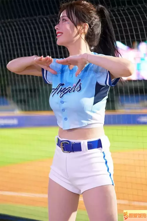 啦啦队 饭拍秀 [ID137896版本]【20合集 974 MB】