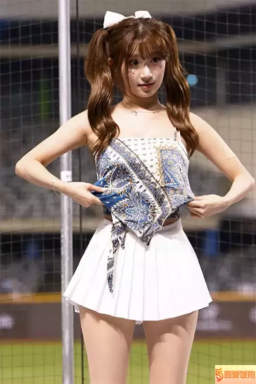 啦啦队 饭拍秀 [ID138072版本]【20合集 989 MB】