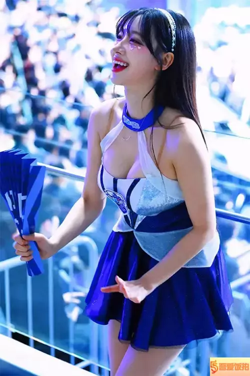 啦啦队 饭拍秀 [ID138372版本]【20合集 880 MB】