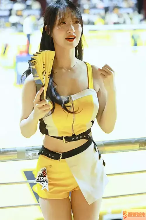 啦啦队 饭拍秀 [ID138082版本]【20合集 2.42 GB】