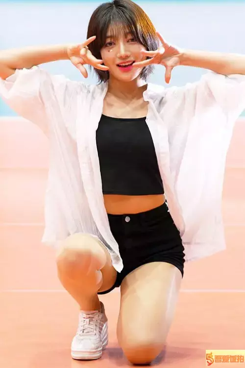 啦啦队 饭拍秀 [ID138094版本]【20合集 2.06 GB】