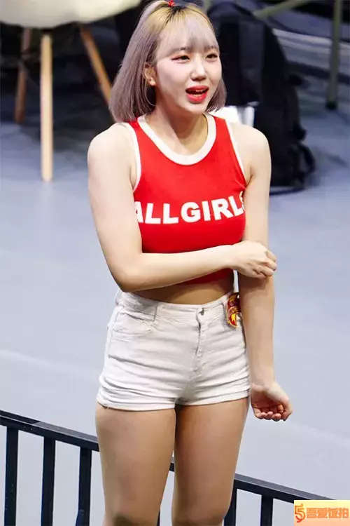 啦啦队 饭拍秀 [ID138388版本]【20合集 3.80 GB】