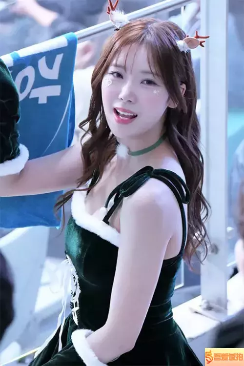 啦啦队 饭拍秀 [ID138389版本]【20合集 4.81 GB】