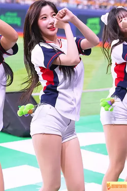 啦啦队 饭拍秀 [ID137969版本]【20合集 2.29 GB】