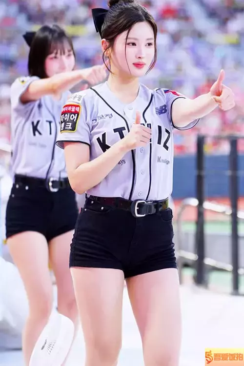 啦啦队 饭拍秀 [ID138406版本]【20合集 1.54 GB】