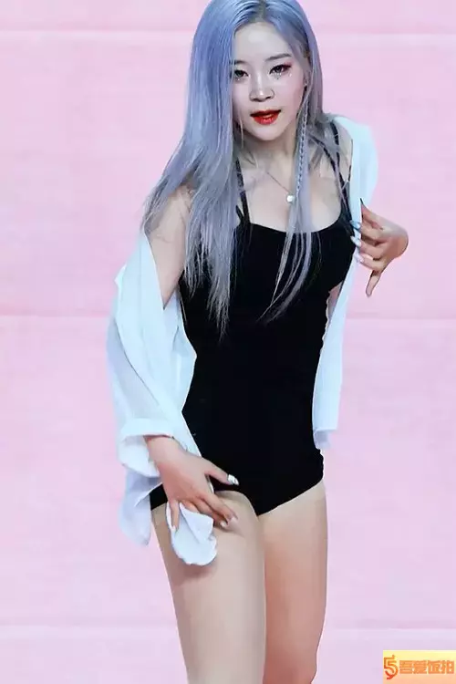 啦啦队 饭拍秀 [ID138306版本]【20合集 630 MB】