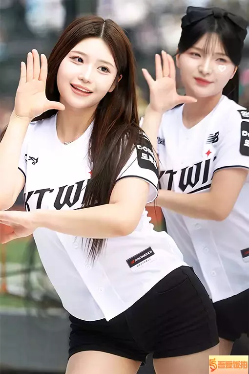 啦啦队 饭拍秀 [ID138750版本]【20合集 1.28 GB】